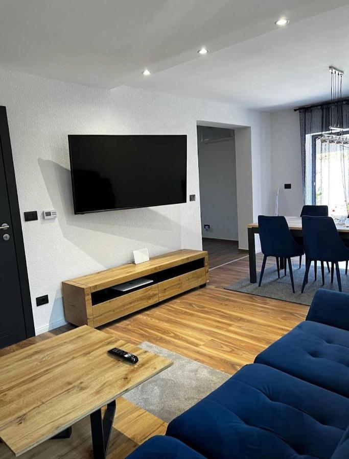 Betty Apartments Borik - Whole Ground Floor Rovinj Exterior foto
